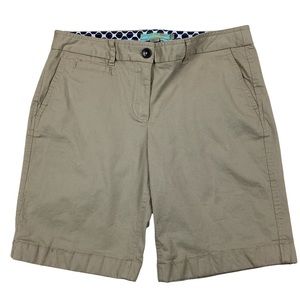 Boden 8” Flat Front Khaki Shorts
